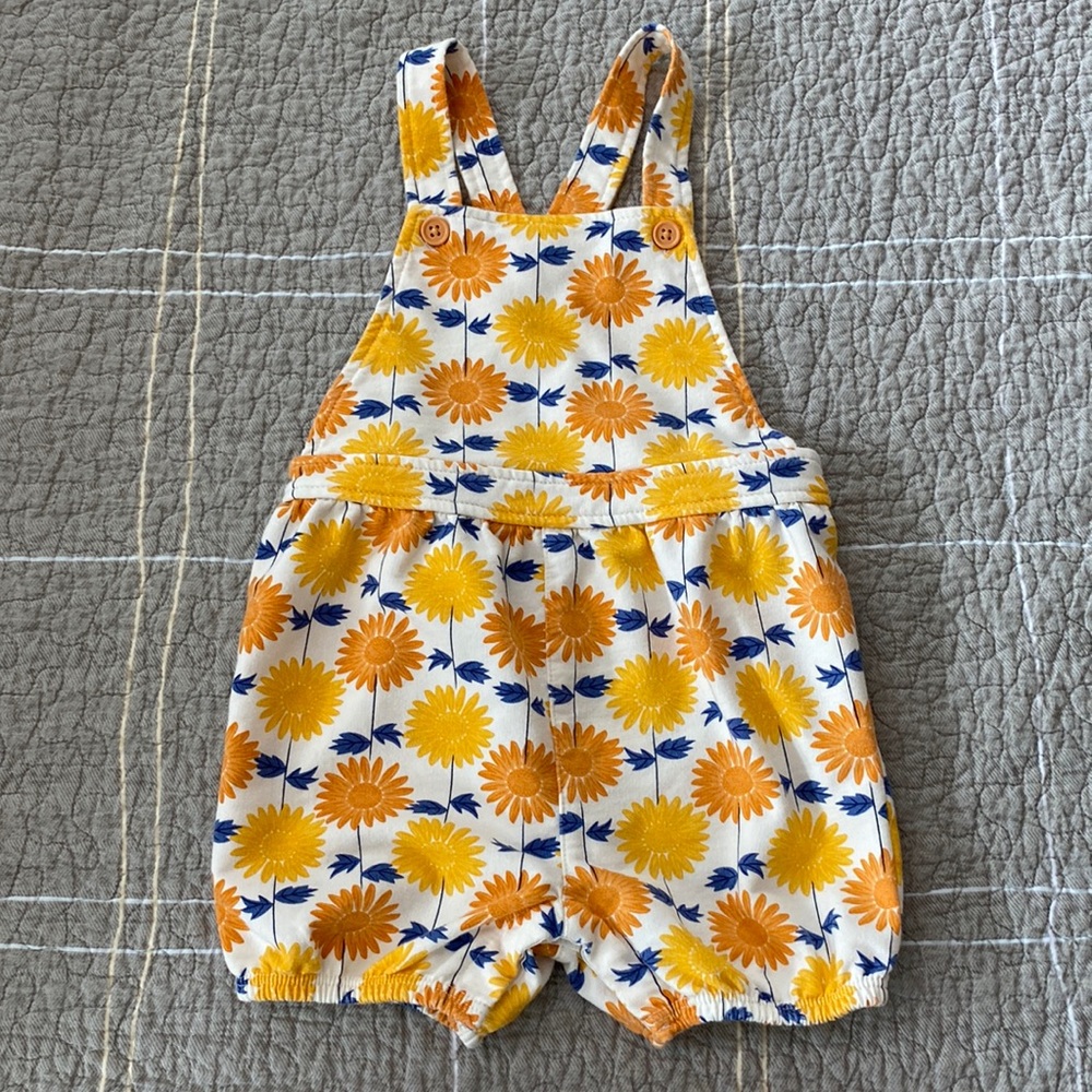 ✨4/$20✨ Pretty Pekkle shortalls / overalls in orange, yellow and blue (24 mo)